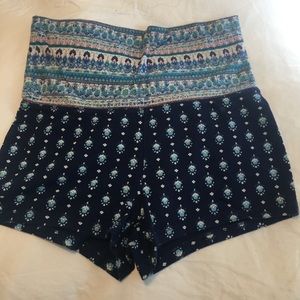 Mossimo food over yoga short navy pattern